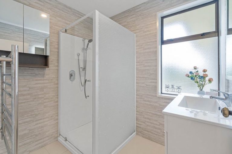 Photo of property in 4a Neill Street, Hornby, Christchurch, 8042