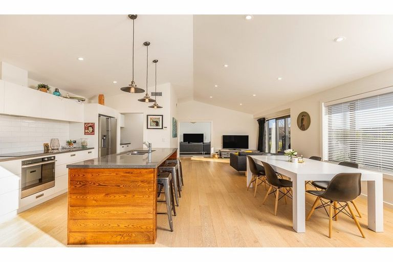 Photo of property in 5 Childs Way, Richmond, 7020