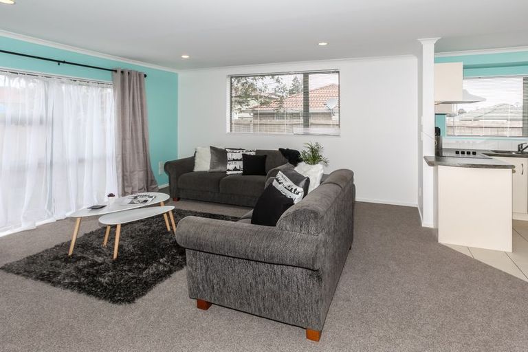 Photo of property in 7a Margarita Rise, Pukekohe, 2120