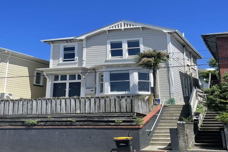 Photo of property in 98 Wallace Street, Mount Cook, Wellington, 6021