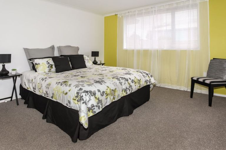 Photo of property in 7a Margarita Rise, Pukekohe, 2120