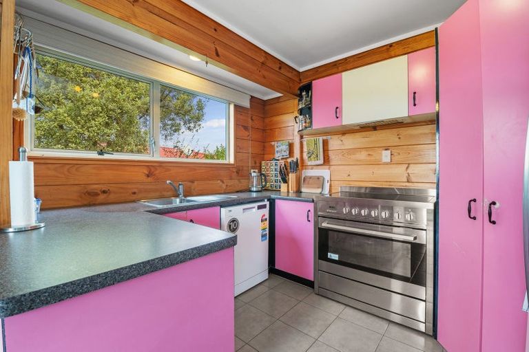 Photo of property in 5 Amethyst Place, Pukehangi, Rotorua, 3015