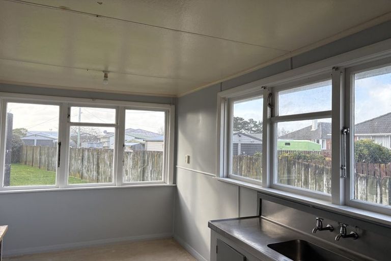 Photo of property in 3 Ward Street, Bulls, 4818