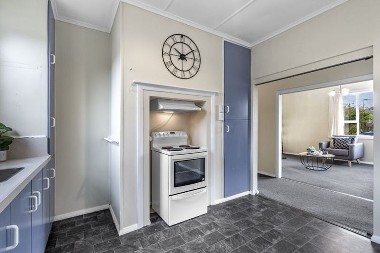 Photo of property in 16 Lockerbie Street, Turnbull Thomson Park, Invercargill, 9810