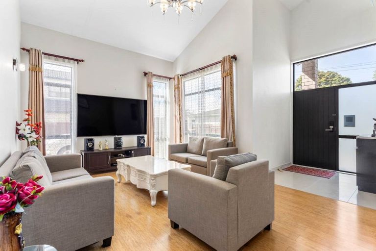 Photo of property in 108a Coronation Road, Papatoetoe, Auckland, 2025