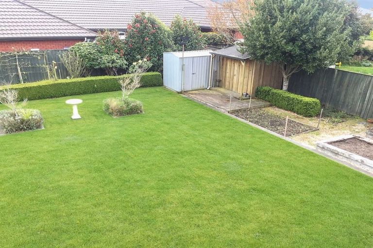 Photo of property in 4 Caroline Way, Northwood, Christchurch, 8051