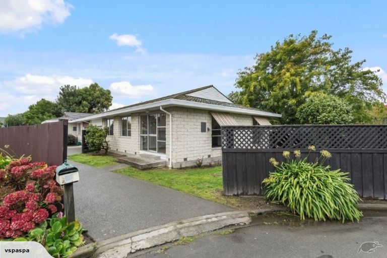 Photo of property in 12 Ruddenklau Lane, Bishopdale, Christchurch, 8053
