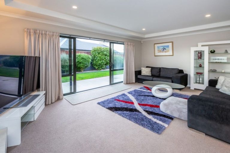 Photo of property in 5 Ruby Avenue, Northwood, Christchurch, 8051