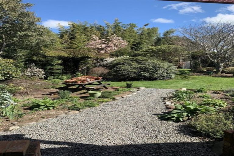 Photo of property in 25 Portia Street, Stratford, 4332