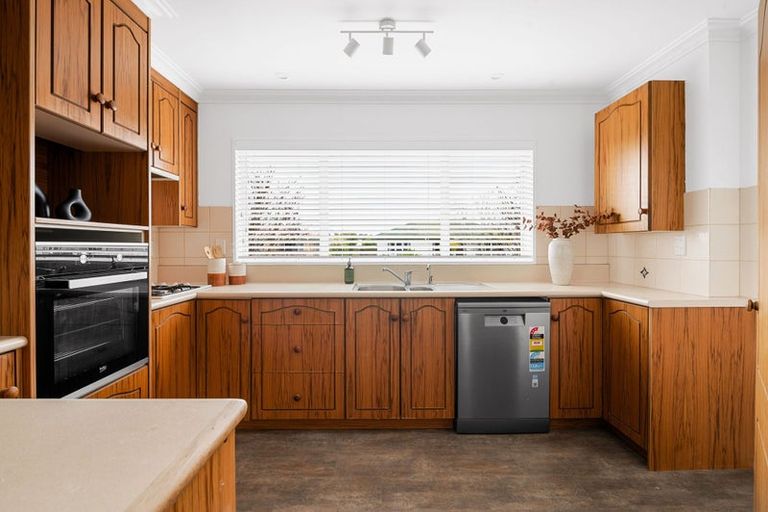 Photo of property in 27 Taylor Terrace, St Andrews, Hamilton, 3200