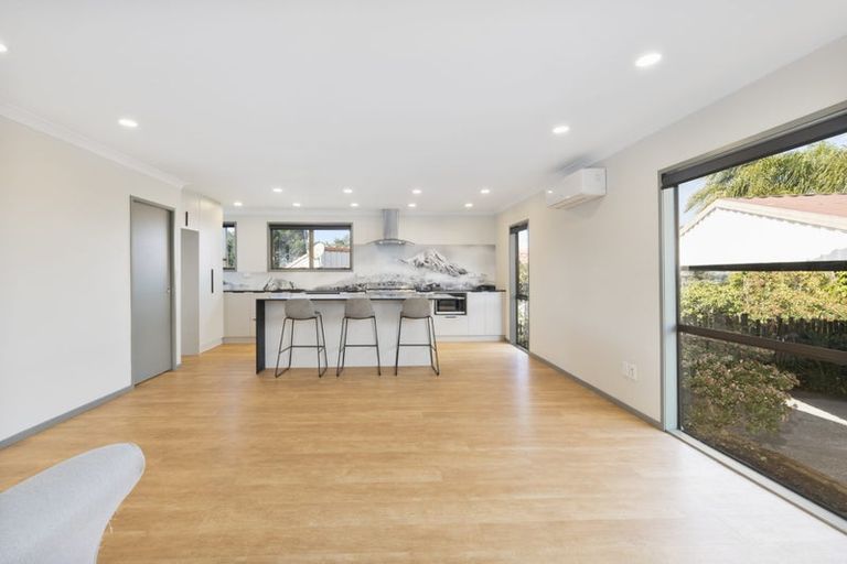 Photo of property in 66 Anich Road, Massey, Auckland, 0614