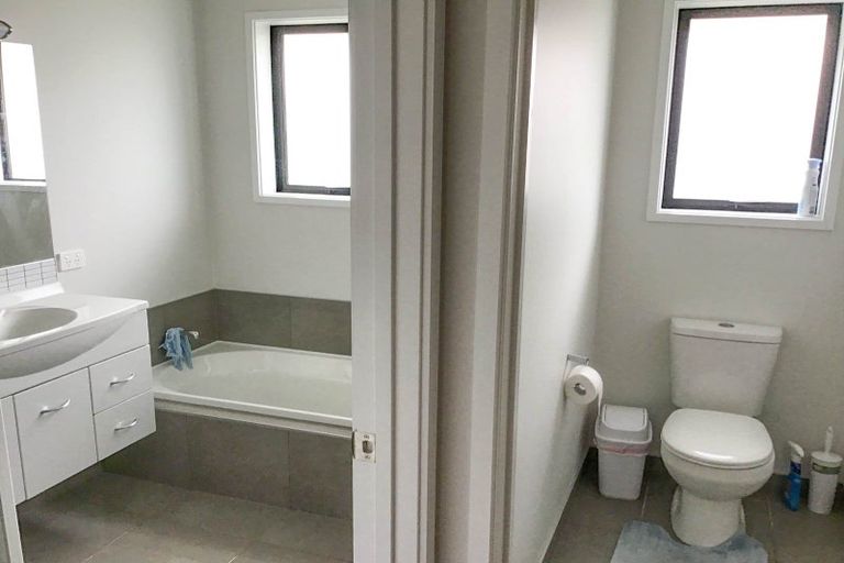 Photo of property in 31 Merrimana Drive, Thames, 3500