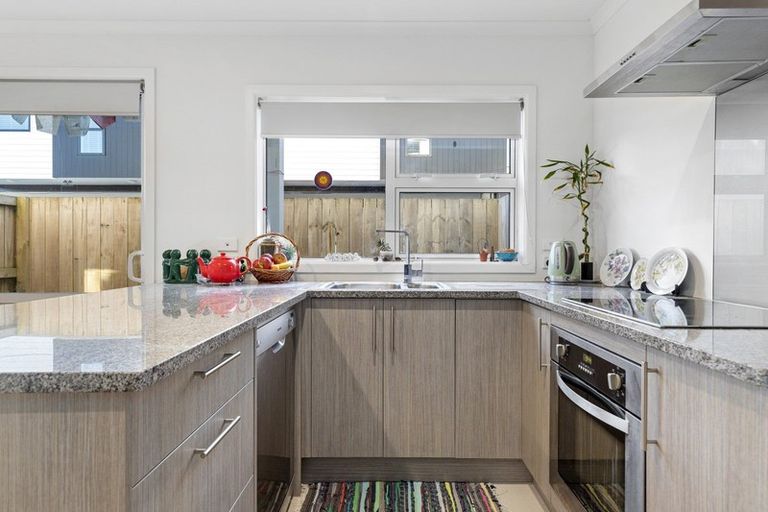 Photo of property in 72u2 Carrington Avenue, Silverdale, Hamilton, 3216
