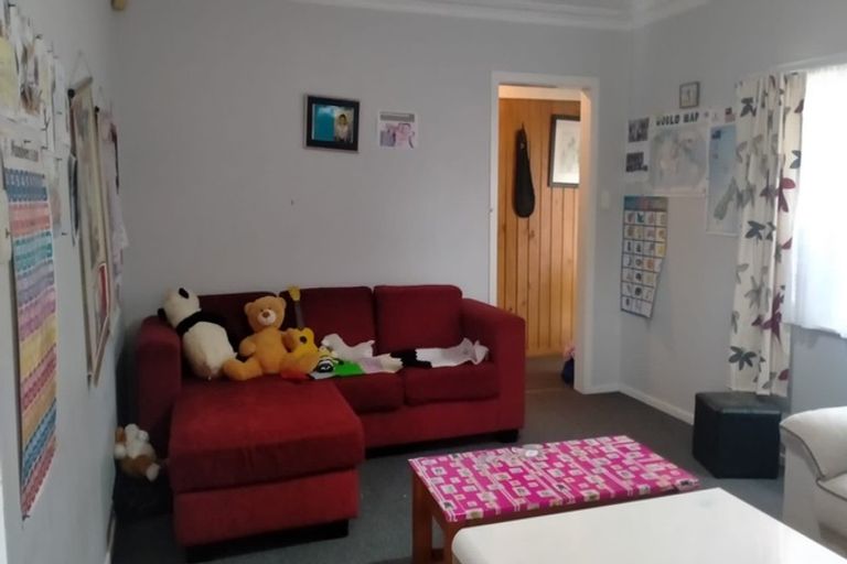 Photo of property in 1/13 Halsey Road, Manurewa, Auckland, 2102