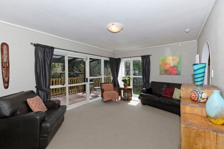 Photo of property in 110a Mcleod Road, Te Atatu South, Auckland, 0610