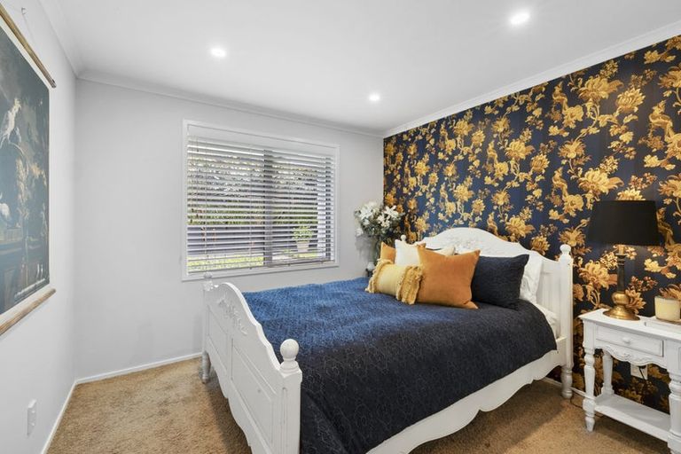 Photo of property in 83a Young Street, New Plymouth, 4310