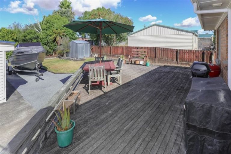 Photo of property in 114 Hakanoa Street, Huntly, 3700