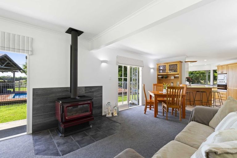 Photo of property in 330 Gun Club Road, Pukekohe, 2676