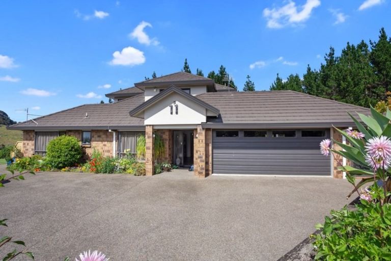 Photo of property in 11 Ohuka Place, Whitianga, 3510