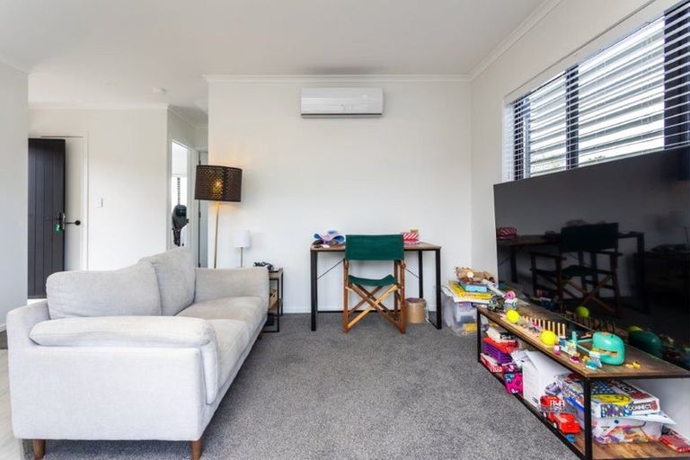 Photo of property in 21b Forest Glen, Orewa, 0931