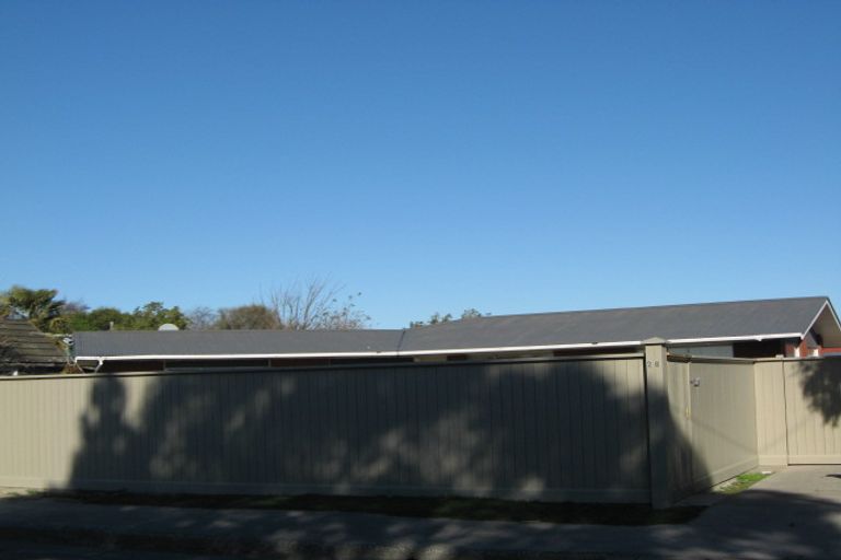 Photo of property in 4/16 Belfast Road, Belfast, Christchurch, 8051