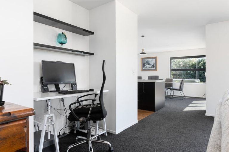 Photo of property in 19 Whincops Road, Halswell, Christchurch, 8025