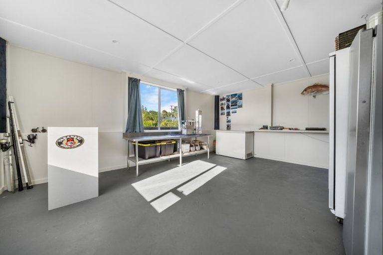 Photo of property in 1057 Junction Road, Egmont Village, New Plymouth, 4372