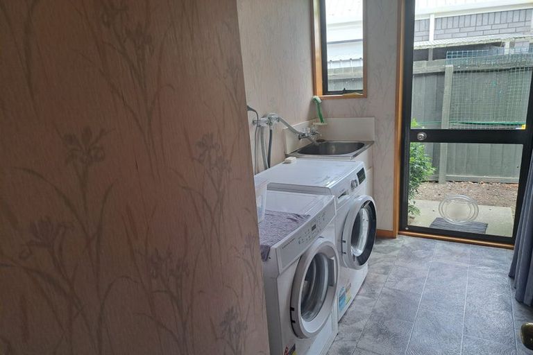 Photo of property in 1/92 Patterson Terrace, Halswell, Christchurch, 8025