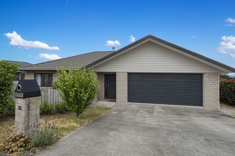 Photo of property in 56 Pebble Beach Boulevard, Te Kamo, Whangarei, 0112