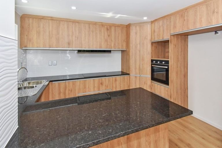 Photo of property in 19a Surrey Street, Hawera, 4610