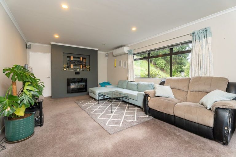 Photo of property in 11a Mauldeth Terrace, Churton Park, Wellington, 6037