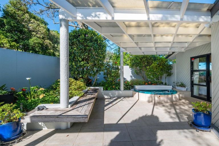 Photo of property in 19 Sylvan Park Avenue, Milford, Auckland, 0620