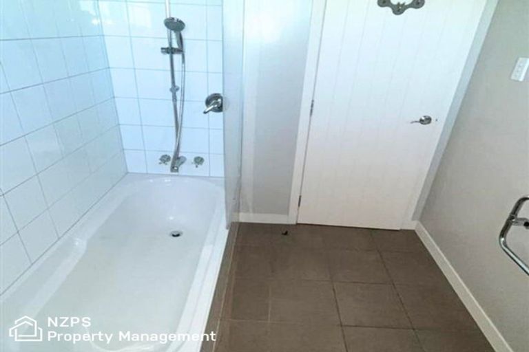 Photo of property in 39 Mooltan Street, Halfway Bush, Dunedin, 9010