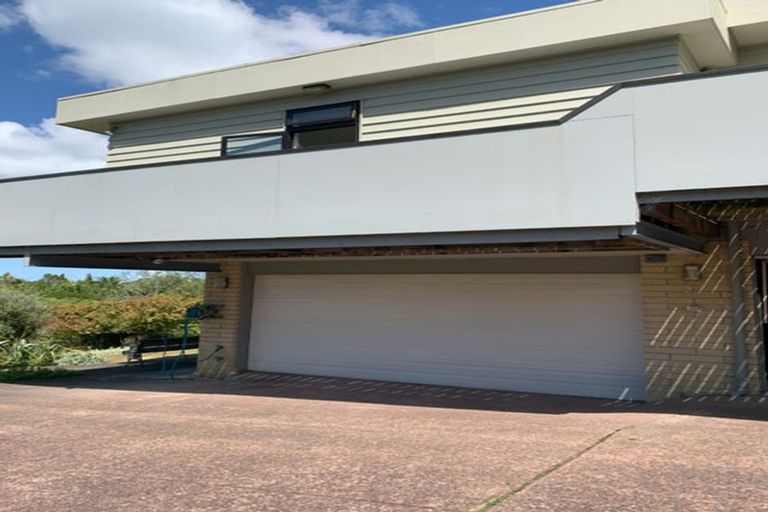 Photo of property in 23 Auld Street, Torbay, Auckland, 0630