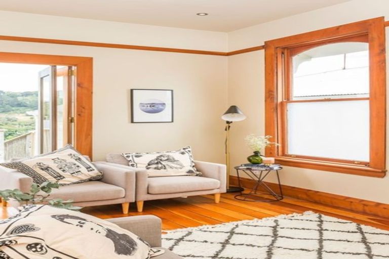 Photo of property in 44 Overtoun Terrace, Hataitai, Wellington, 6021