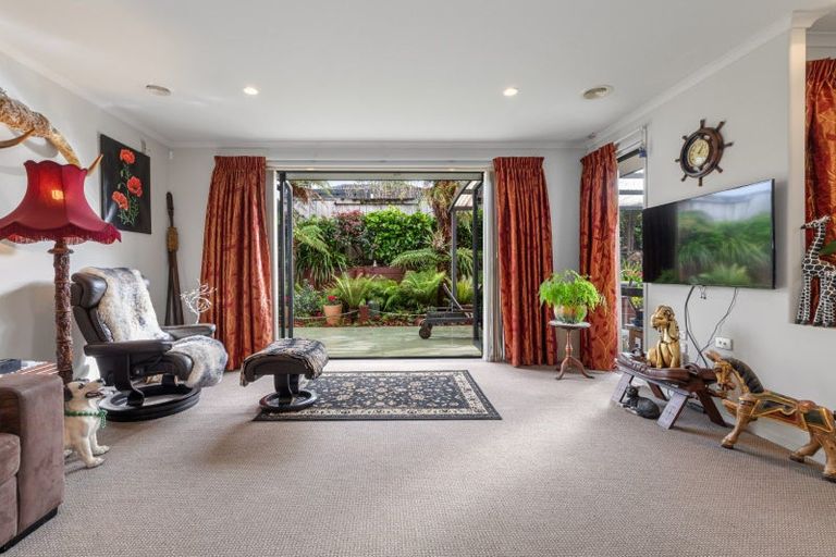 Photo of property in 5 Kirtle Close, Pyes Pa, Tauranga, 3112