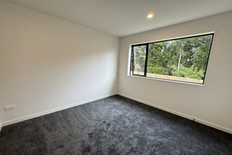 Photo of property in 1d Westall Road, New Lynn, Auckland, 0600