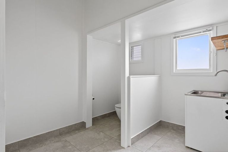 Photo of property in 60 Sheehan Street, Whataupoko, Gisborne, 4010