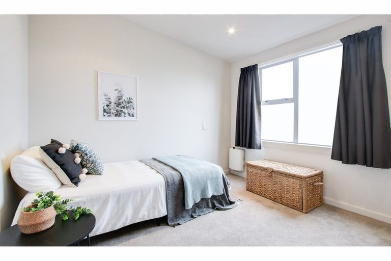 Photo of property in The Terraces, 10/9 Humber Street, Pandora, Napier, 4110