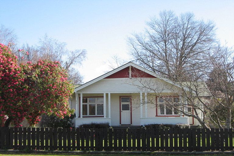 Photo of property in 72 Porangahau Road, Waipukurau, 4200