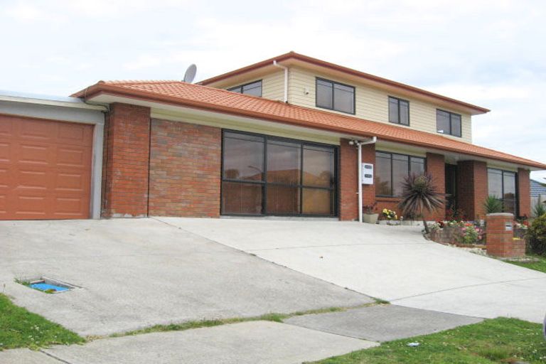 Photo of property in 20 Peninsula Road, Mangere, Auckland, 2022