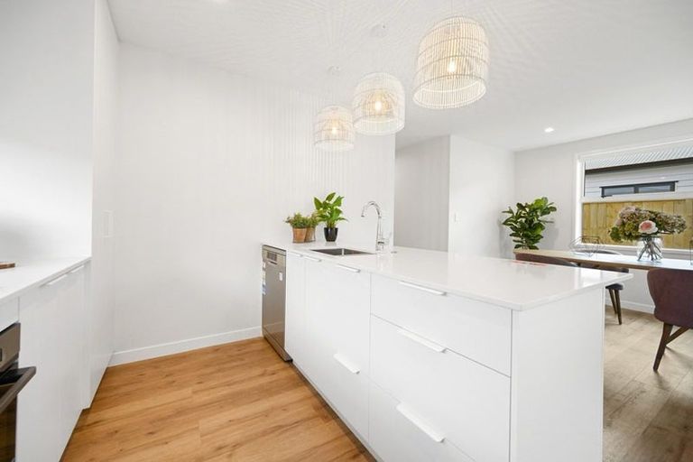 Photo of property in 21 Halo Green, Peacocke, 3206