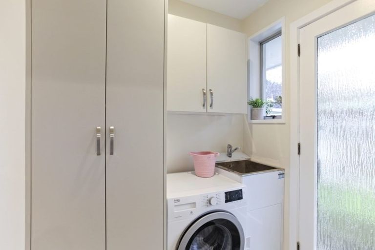 Photo of property in 8 Wedgewood Avenue, Cashmere, Christchurch, 8022