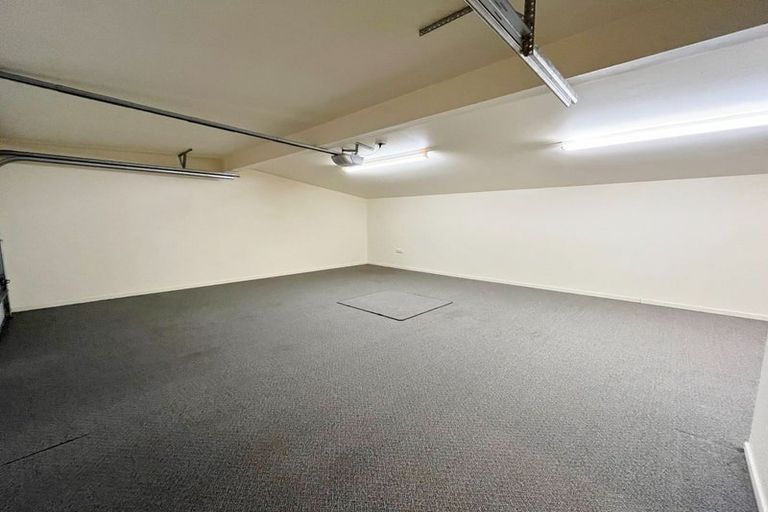 Photo of property in 82 Middleton Road, Upper Riccarton, Christchurch, 8041