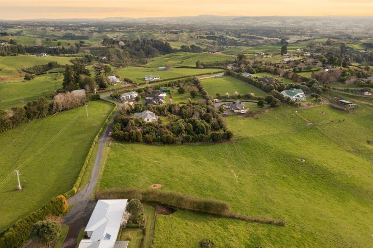 Photo of property in 39c Rowe Road, Ohauiti, Tauranga, 3173