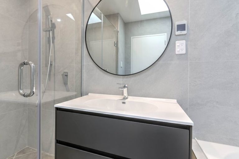 Photo of property in 32a/9 Westgate Drive, Massey, Auckland, 0614