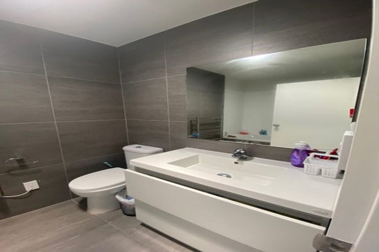 Photo of property in 124 Joseph Street, Flat Bush, Auckland, 2019