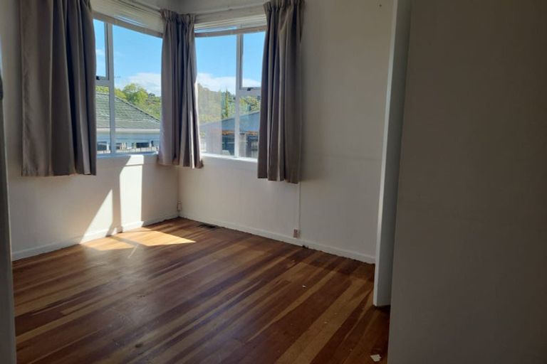 Photo of property in 21 Parker Avenue, New Lynn, Auckland, 0600