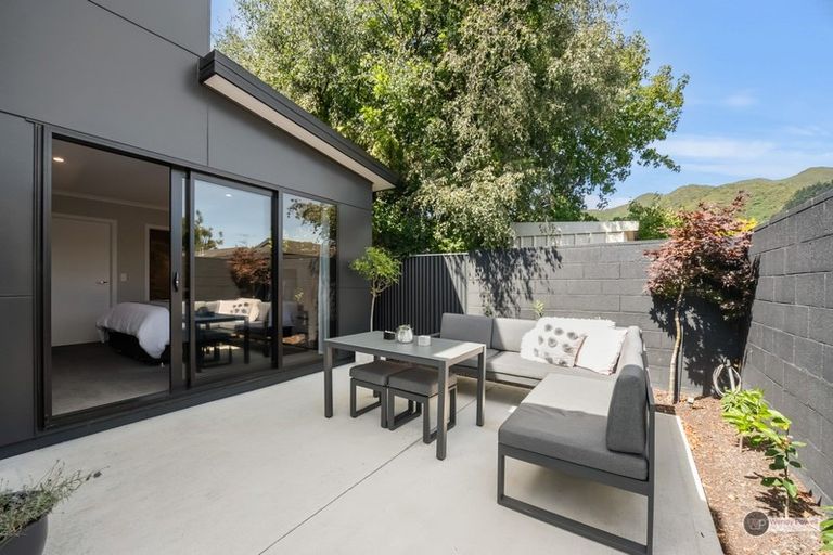 Photo of property in 24a Birdwood Road, Waterloo, Lower Hutt, 5011