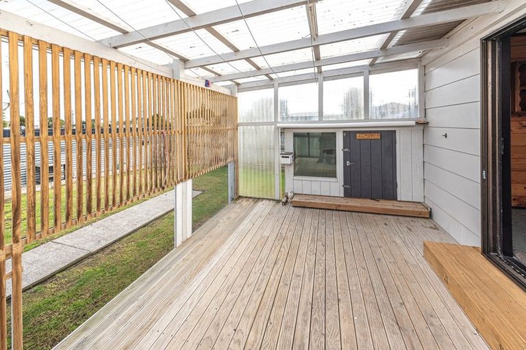 Photo of property in 29 Laird Street, Castlecliff, Whanganui, 4501